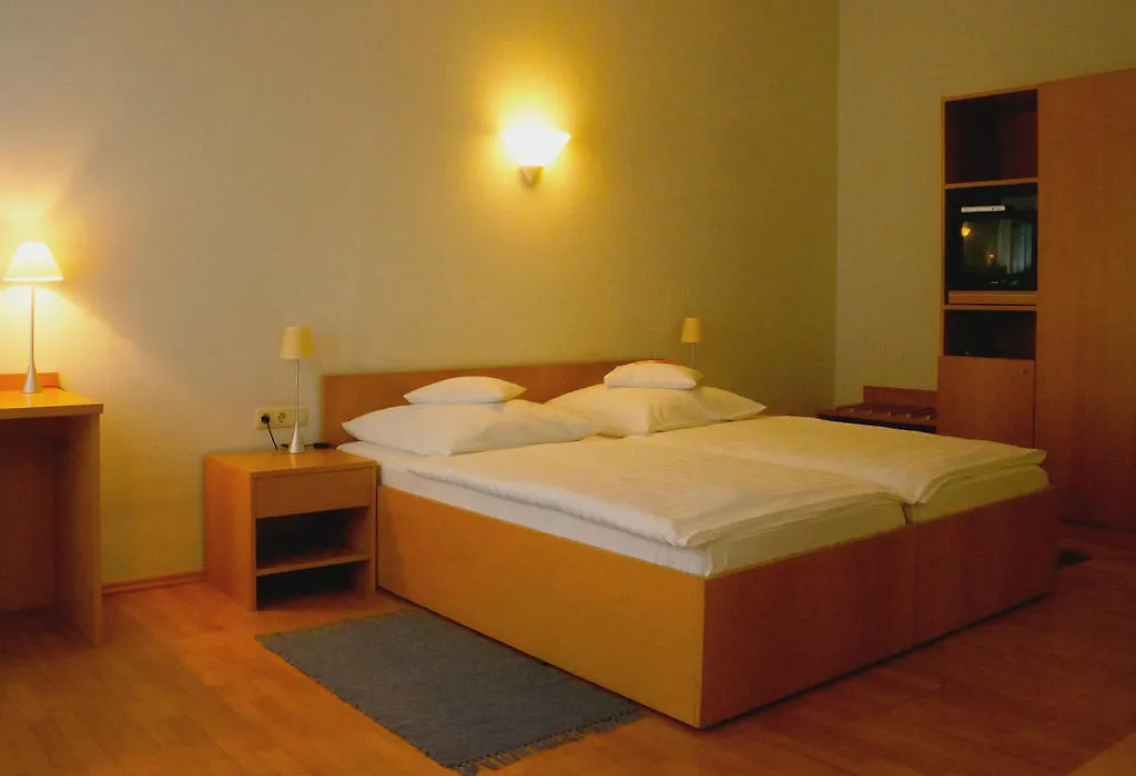 Hotel zum Scheppen Eck-1